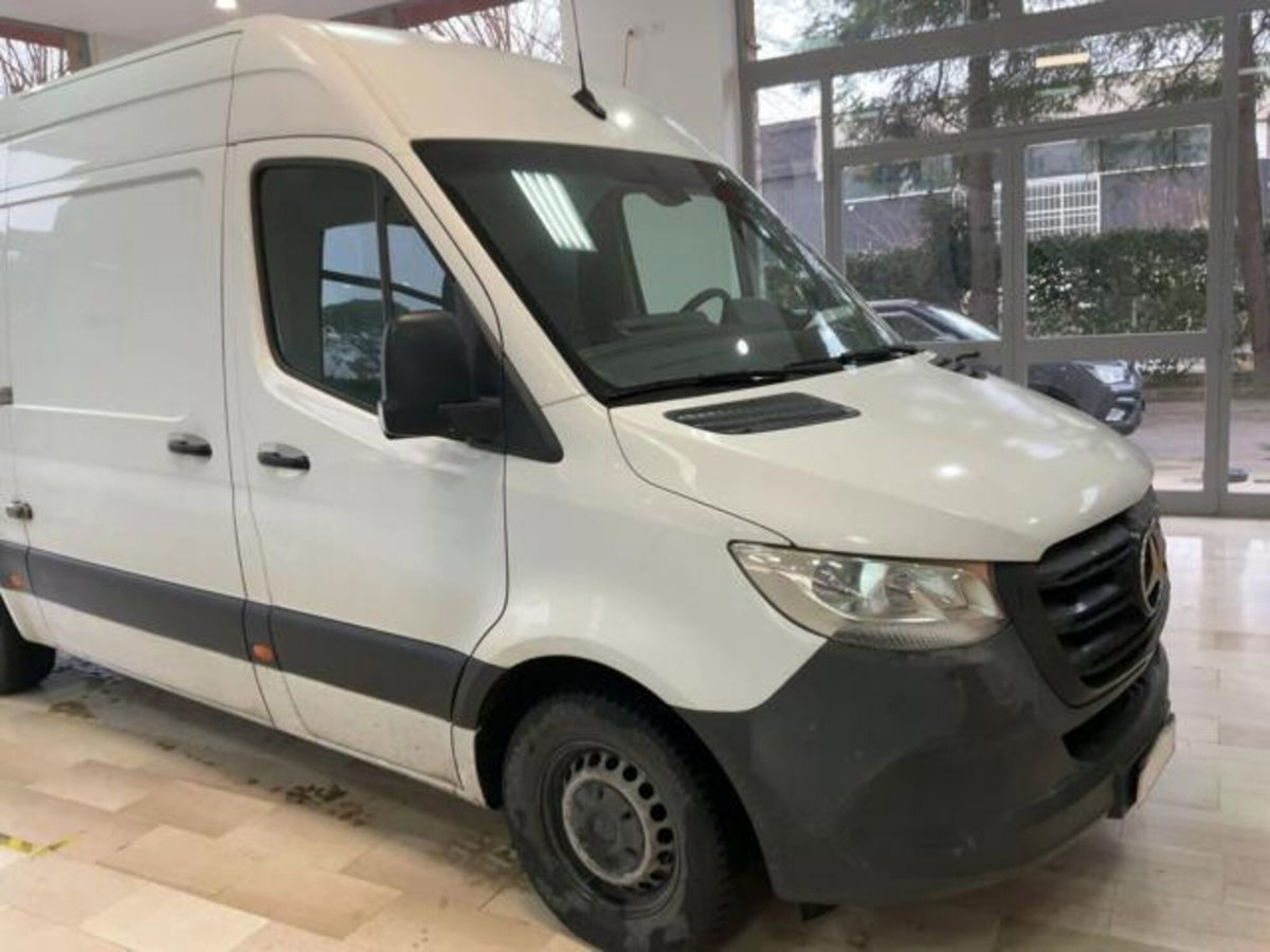 Mercedes-Benz Sprinter F39/33 311 CDI FWD TA Furgone (4)