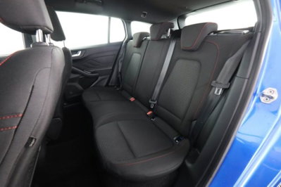 Ford Focus Station Wagon 1.0 EcoBoost Hybrid 125 CV SW ST-Line (11)