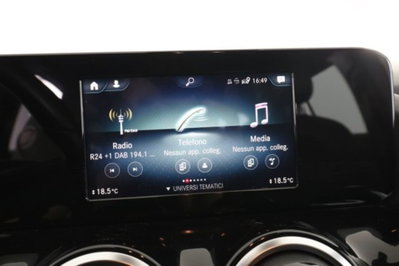 Mercedes-Benz CLA Shooting Brake 200 d Automatic Shooting Brake Sport (11)