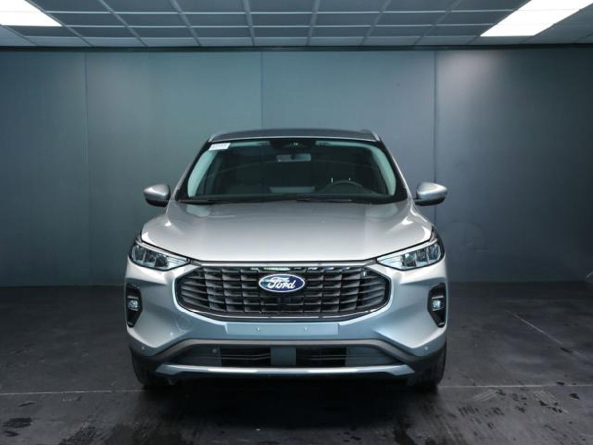 Ford Kuga 2.5 full hybrid Titanium 2wd 180cv auto (2)