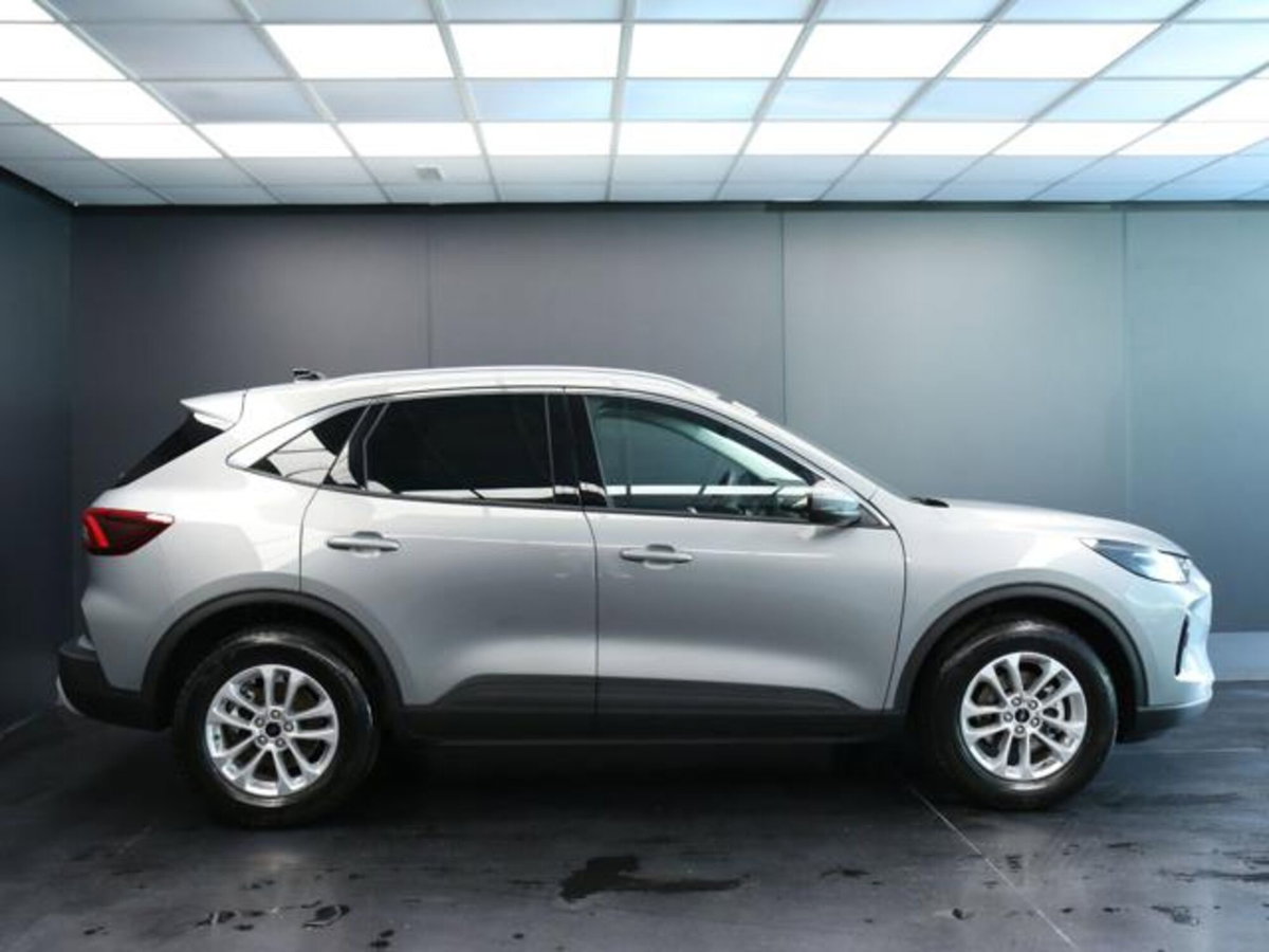 Ford Kuga 2.5 full hybrid Titanium 2wd 180cv auto (6)