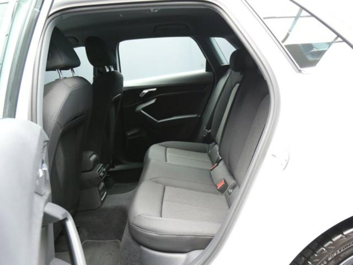 Audi A3 Sportback 30 TDI S tronic S line edition (10)