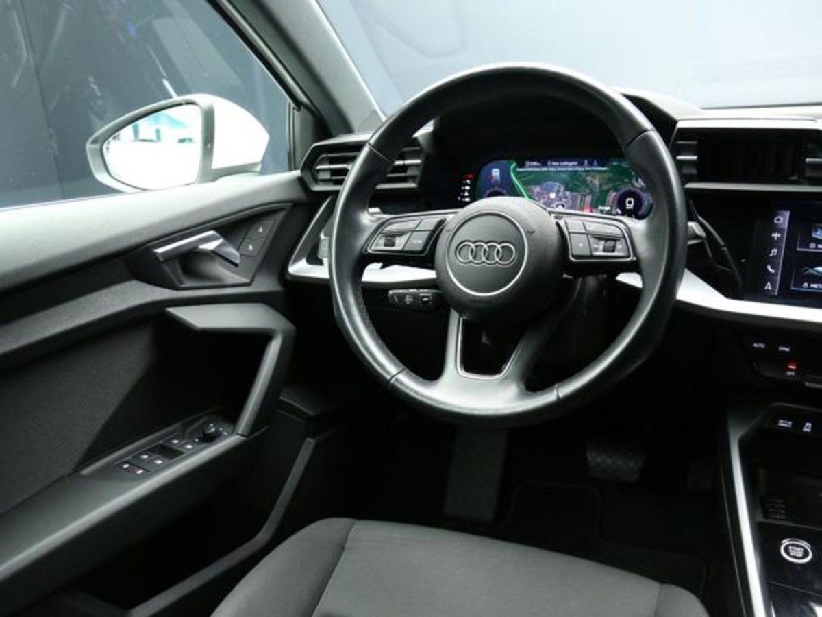 Audi A3 Sportback 30 TDI S tronic S line edition (13)