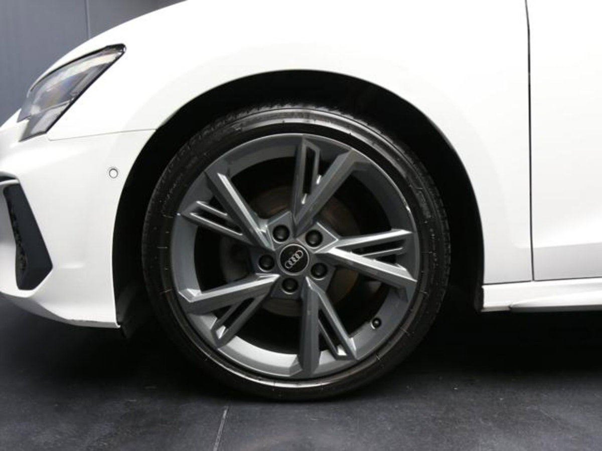 Audi A3 Sportback 30 TDI S tronic S line edition (6)