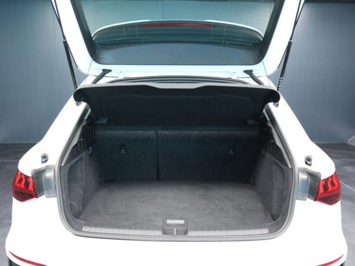 Audi A3 Sportback 30 TDI S tronic S line edition (9)