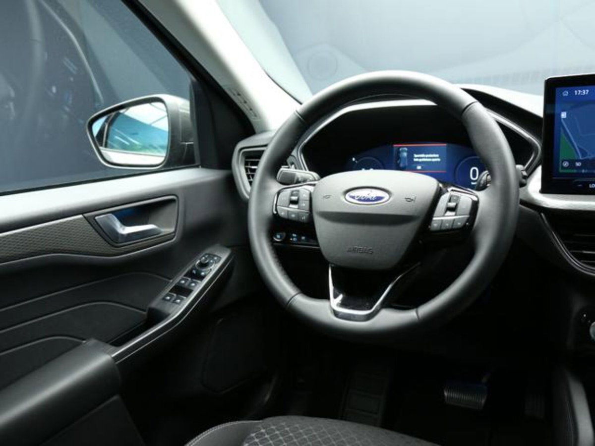 Ford Kuga 2.5 full hybrid Titanium 2wd 180cv auto (12)