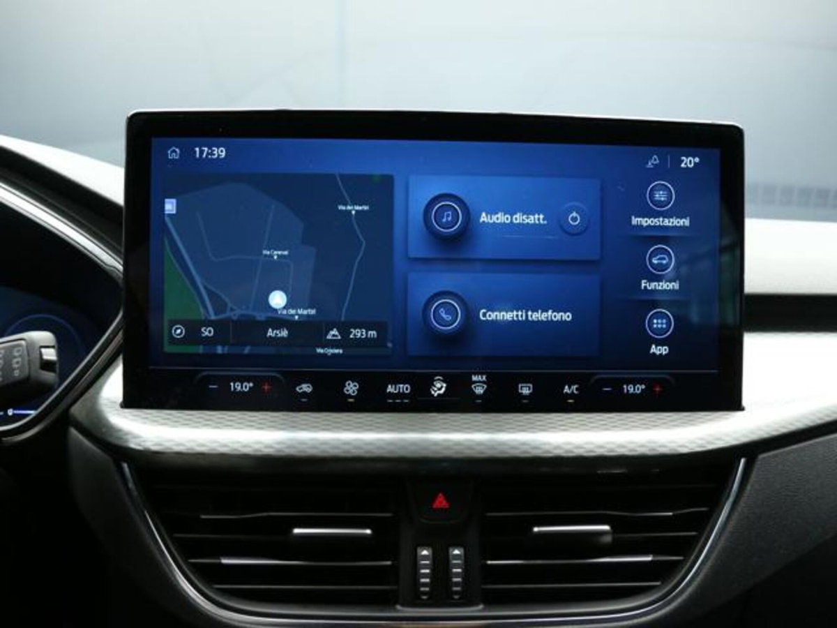 Ford Kuga 2.5 full hybrid Titanium 2wd 180cv auto (14)