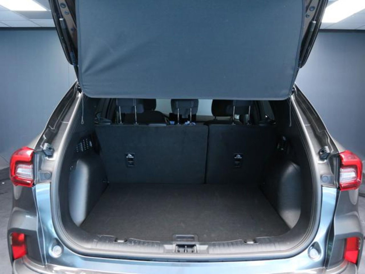 Ford Kuga 2.5 full hybrid Titanium 2wd 180cv auto (7)