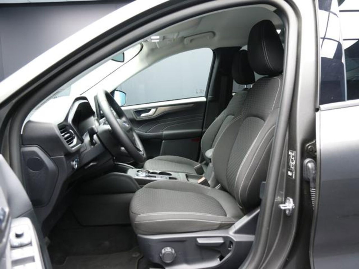 Ford Kuga 2.5 full hybrid Titanium 2wd 180cv auto (9)