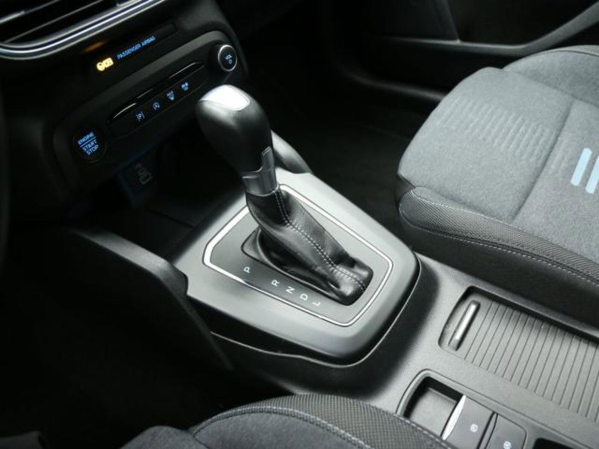 Ford Focus Station Wagon 1.0 EcoBoost Hybrid 125 CV Powershift SW Active Design (13)