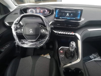 Peugeot 3008 BlueHDi 130 S&S Allure (10)