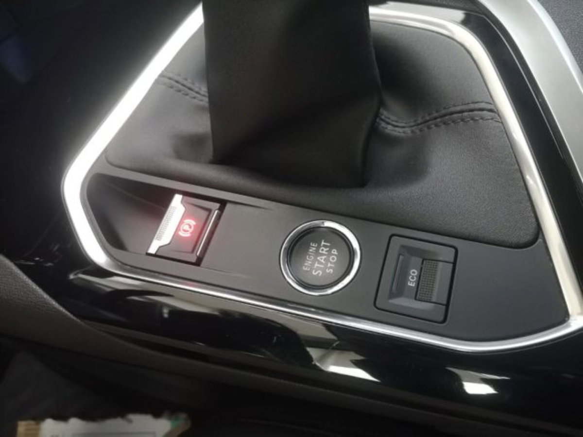 Peugeot 3008 BlueHDi 130 S&S Allure (20)