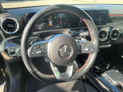 Mercedes-Benz Classe A Sedan 180 d Automatic 4p. Premium (6)