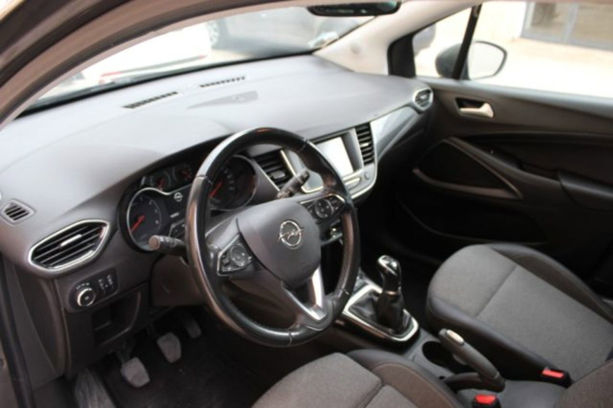 Opel Crossland 1.2 12V Start&Stop Elegance (8)