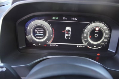 Nissan Qashqai 1.3 mhev N-Connecta 2wd 140cv (11)
