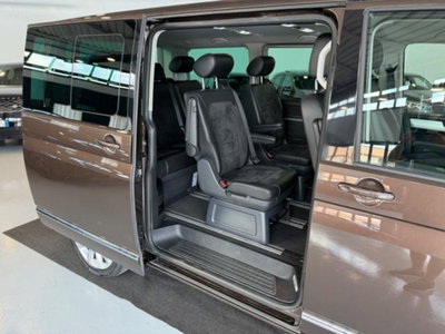 Volkswagen Multivan 2.0 tdi Highline 4motion 204cv dsg 7p.ti (12)