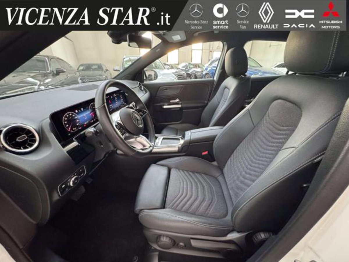 Mercedes-Benz GLA SUV 200 Advanced auto (4)