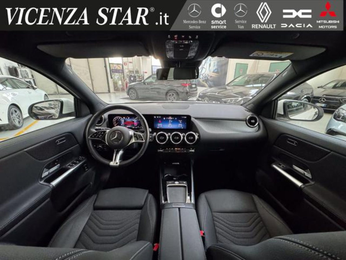 Mercedes-Benz GLA SUV 200 Advanced auto (5)