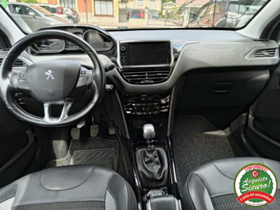 Peugeot 2008 PureTech 130 S&S Allure (14)