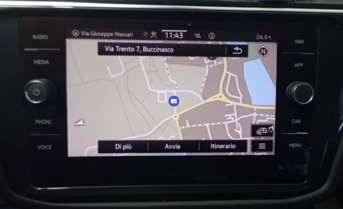 Volkswagen Tiguan 2.0 TDI 150 CV SCR DSG 4MOTION Life (14)