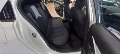 Opel Astra 1.5 Turbo Diesel 130 CV Edition (9)