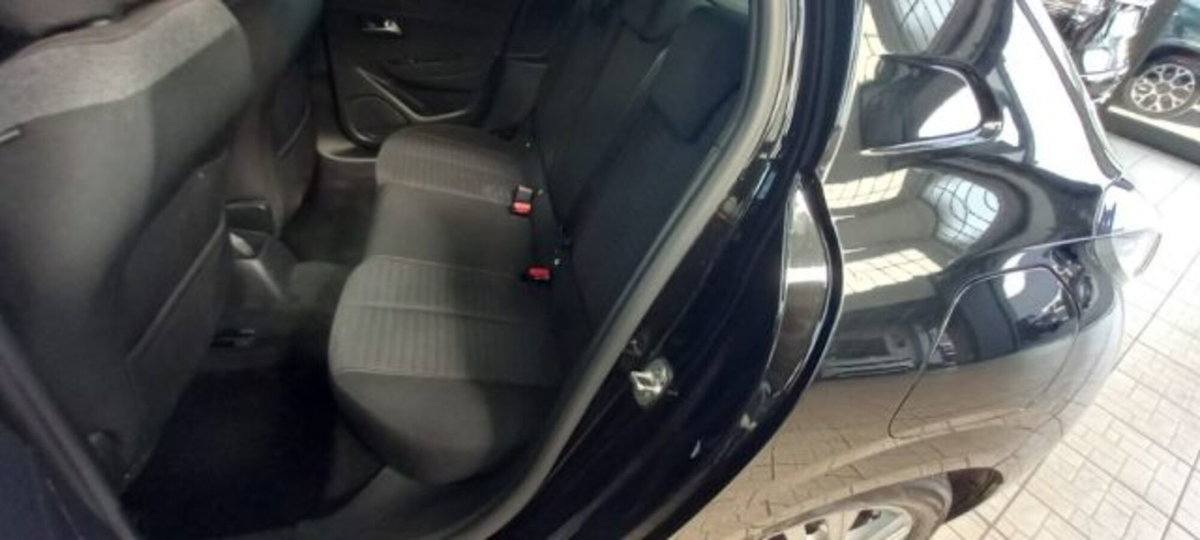Peugeot 208 1.2 puretech Active s&s 75cv (9)