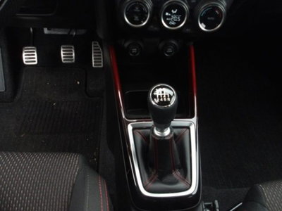 Suzuki Swift 1.4h Sport 2wd (19)