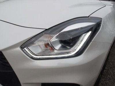 Suzuki Swift 1.4h Sport 2wd (9)