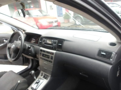Toyota Corolla Verso 2.0 tdi D-4D (16)