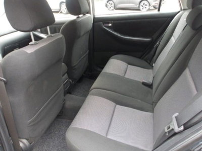 Toyota Corolla Verso 2.0 tdi D-4D (9)