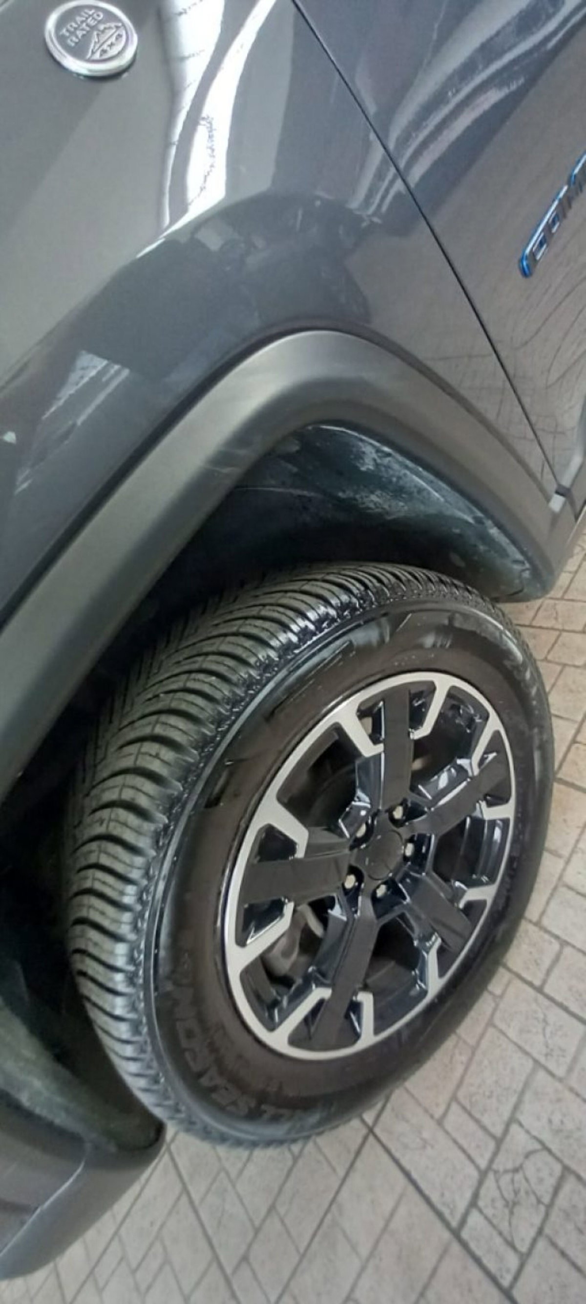 Jeep Compass 1.3 T4 240CV PHEV AT6 4xe Trailhawk (18)