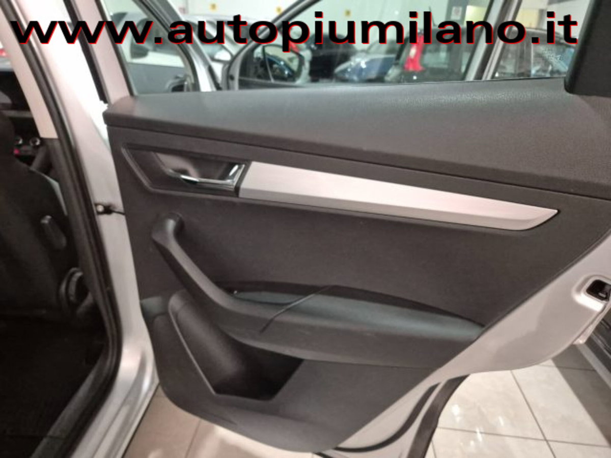Skoda Karoq 1.6 TDI SCR DSG Style (19)