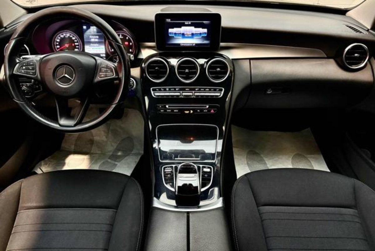 Mercedes-Benz Classe C Station Wagon 200 d Auto Executive (14)