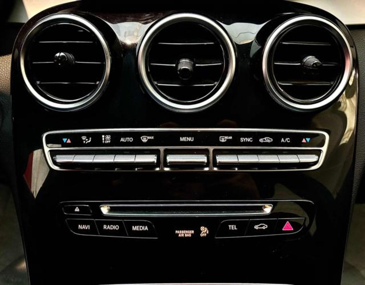 Mercedes-Benz Classe C Station Wagon 200 d Auto Executive (20)