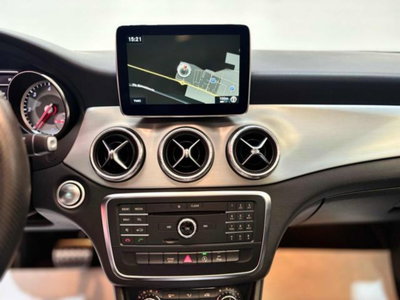 Mercedes-Benz CLA 200 d 4Matic Automatic Premium (18)