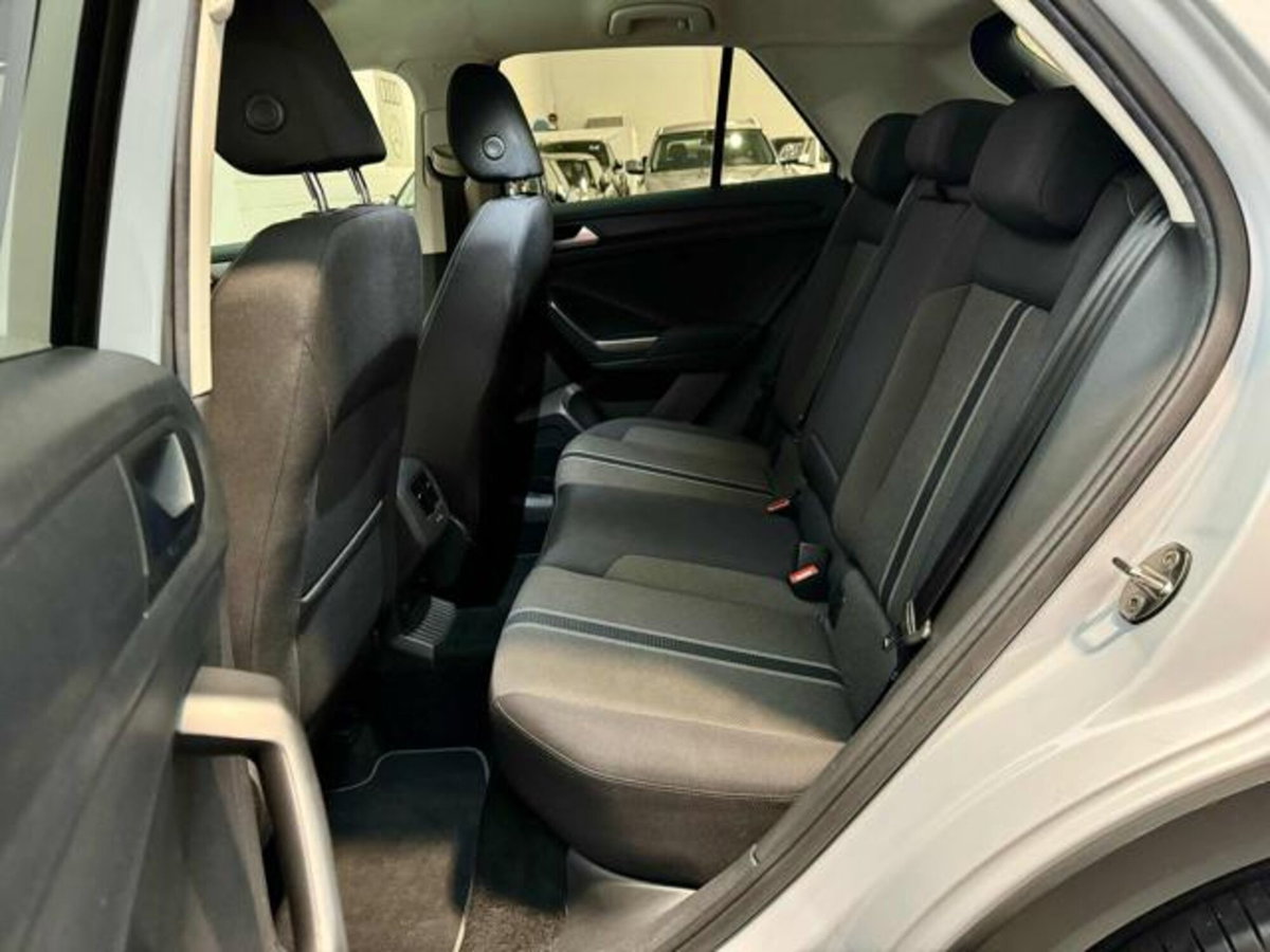 Volkswagen T-Roc 1.5 TSI ACT Advanced BlueMotion Technology (17)