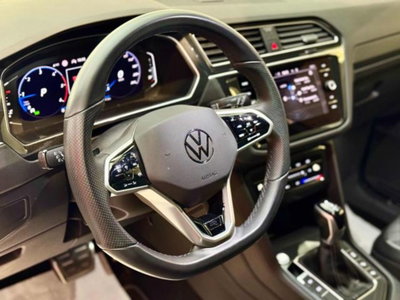 Volkswagen Tiguan 2.0 TDI 150 CV SCR DSG 4MOTION R-Line (12)