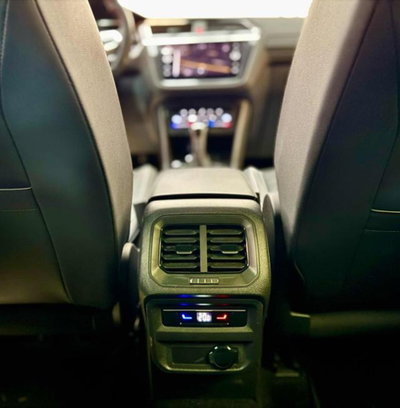 Volkswagen Tiguan 2.0 TDI 150 CV SCR DSG 4MOTION R-Line (19)