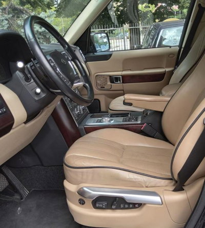 Land Rover Range Rover 4.4 TDV8 Autobiography (9)