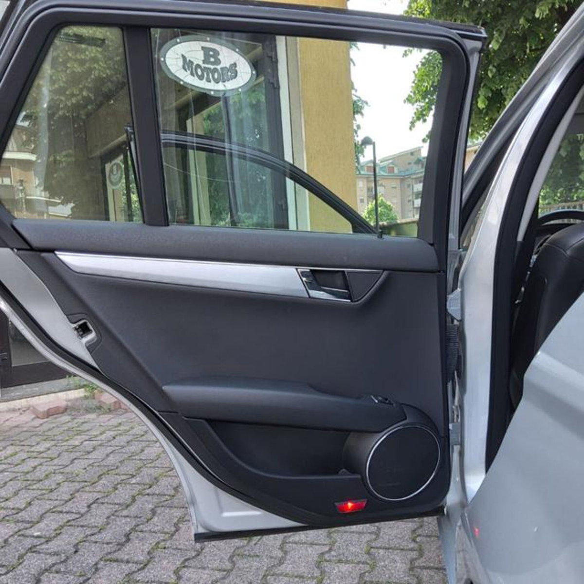 Mercedes-Benz Classe C Station Wagon 220 CDI Avantgarde (12)