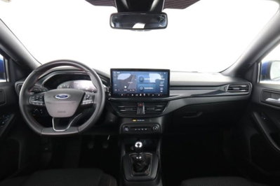 Ford Focus Station Wagon 1.0 EcoBoost Hybrid 125 CV SW ST-Line (12)