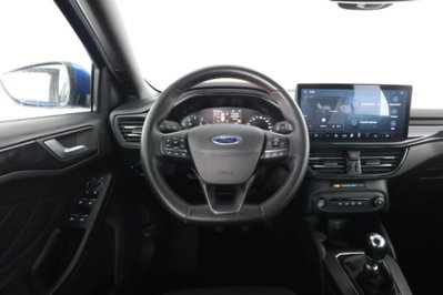 Ford Focus Station Wagon 1.0 EcoBoost Hybrid 125 CV SW ST-Line (13)