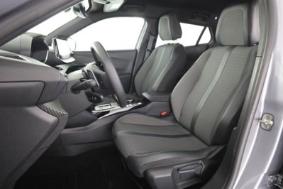 Peugeot 2008 1.2 puretech Allure s&s 130cv eat8 (2)