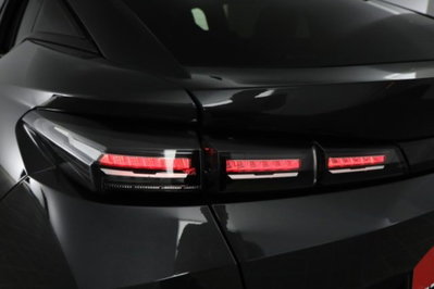 Peugeot 408 1.2 puretech Allure s&s 130cv eat8 (10)