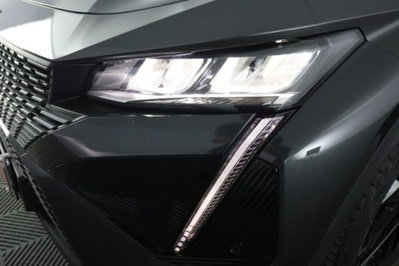 Peugeot 408 1.2 puretech Allure s&s 130cv eat8 (9)
