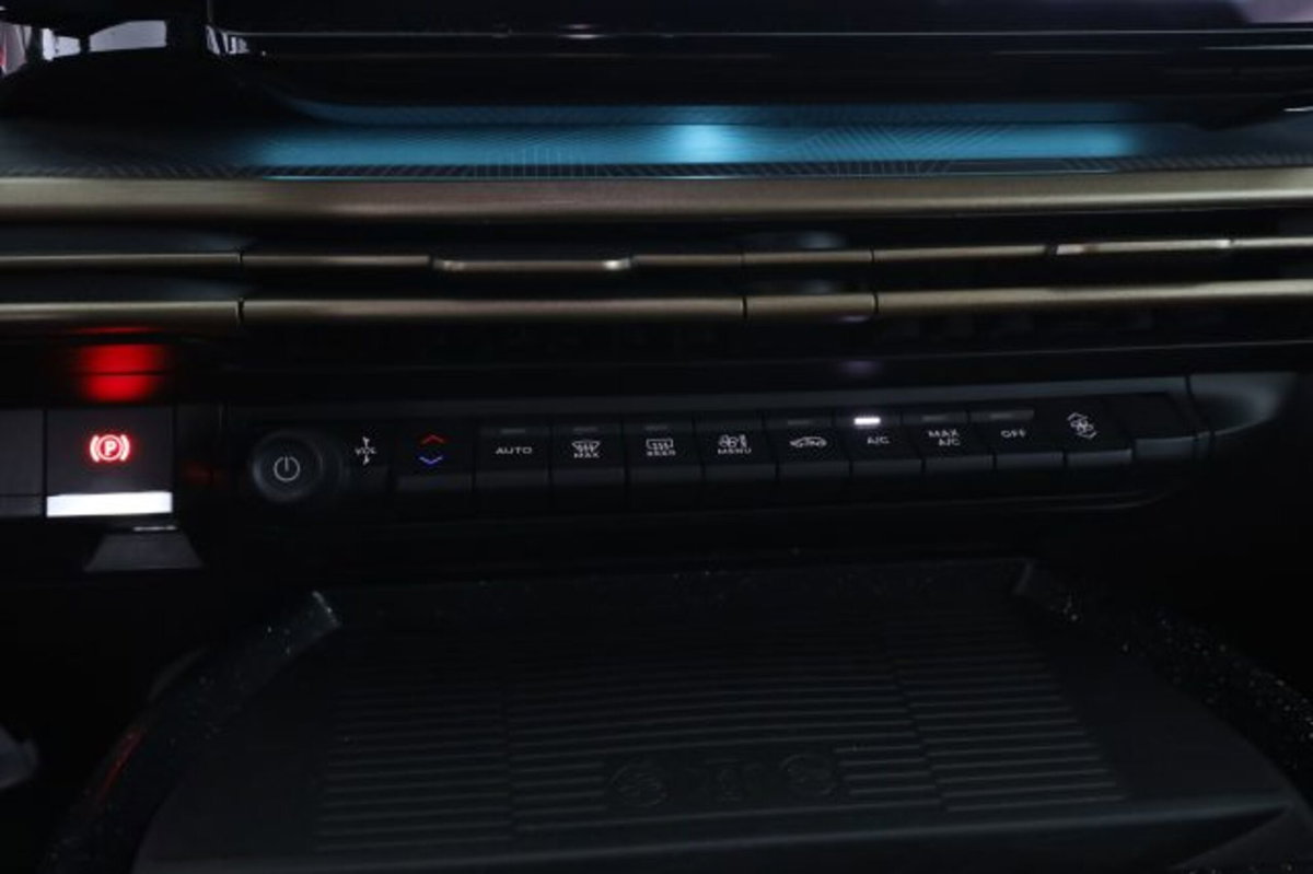 Lancia Ypsilon 1.2 LX 100cv (13)