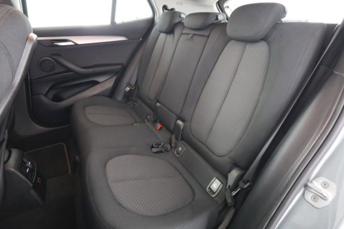 BMW X2 sDrive16d Advantage (3)