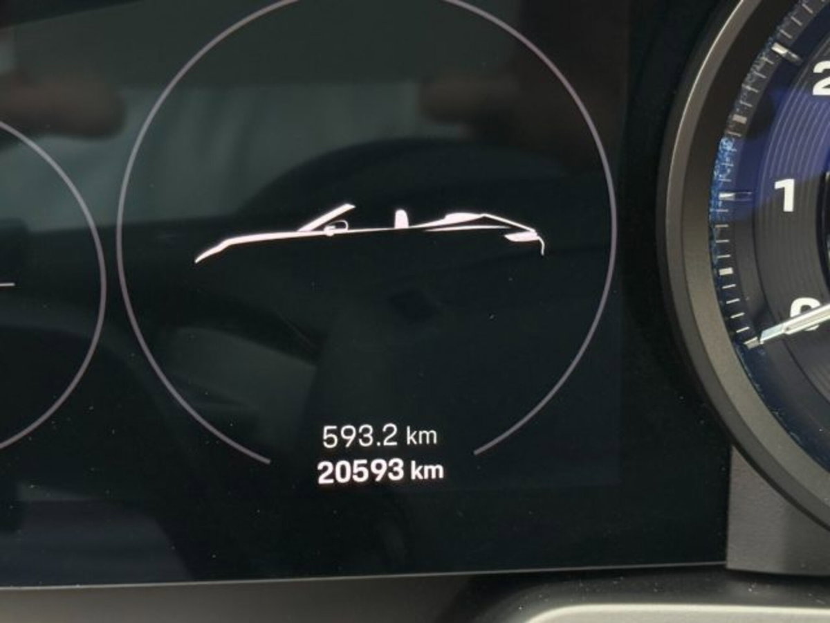 Porsche 911 Cabrio Cabrio 3.0 Carrera 4S (10)