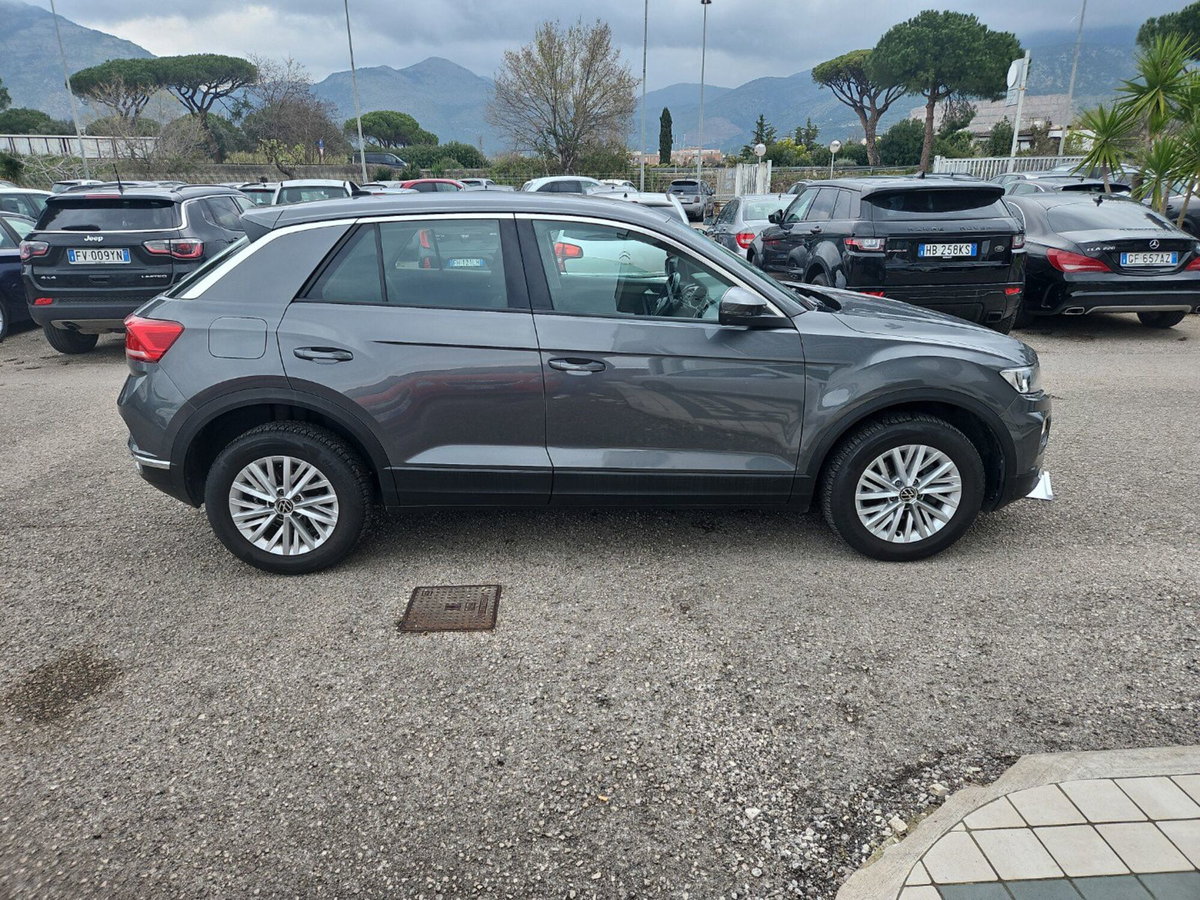 Volkswagen T-Roc 1.0 TSI Business BlueMotion Technology (5)