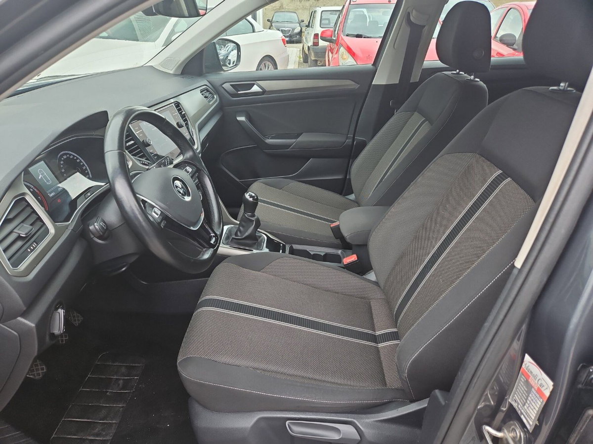 Volkswagen T-Roc 1.0 TSI Business BlueMotion Technology (8)